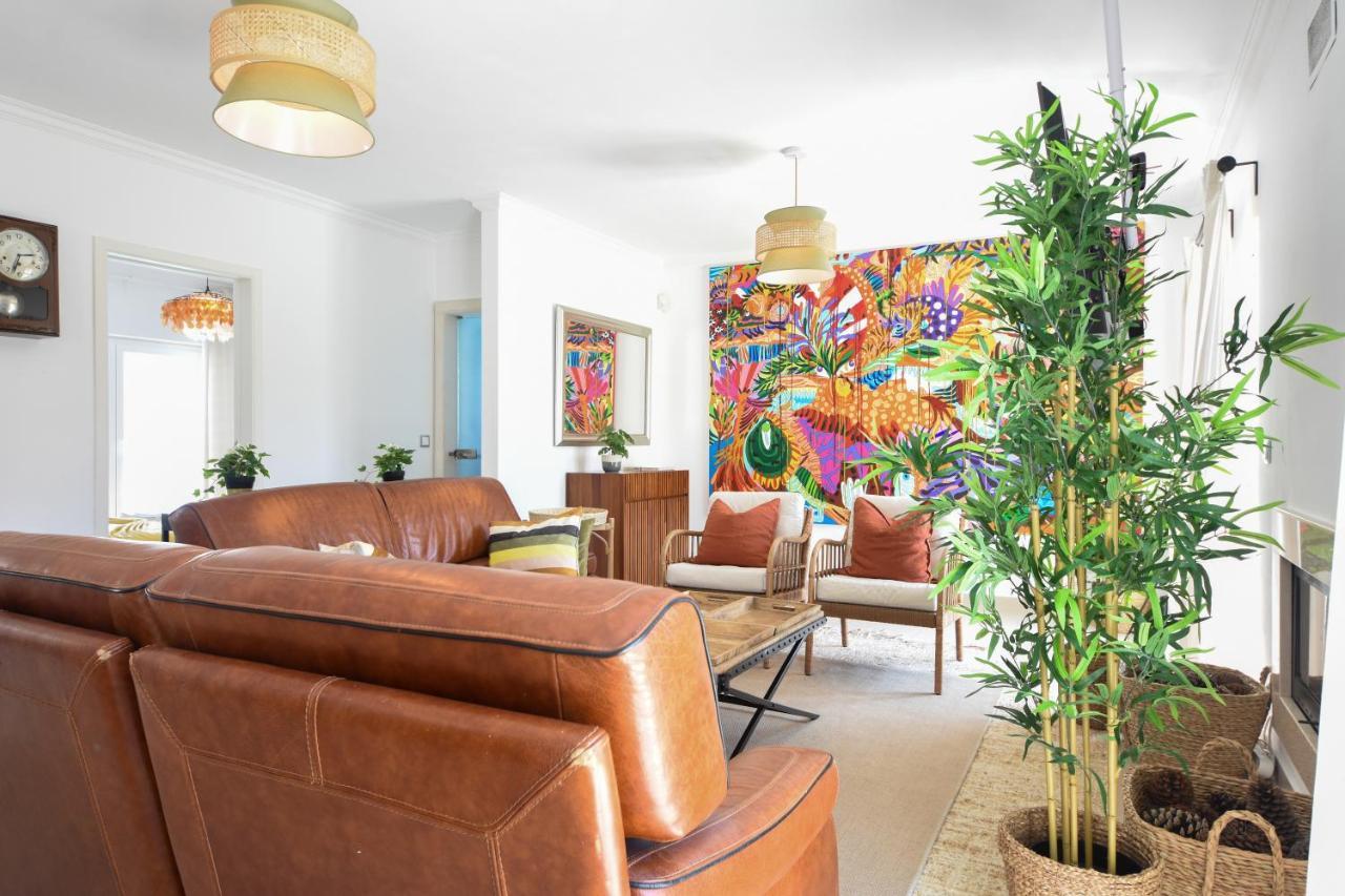 Aroeira Villa With Heated Pool By Golf Course, Beach And Lisbon Екстериор снимка